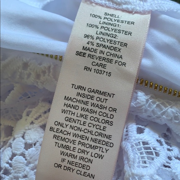 New white blouse - Picture 7 of 8